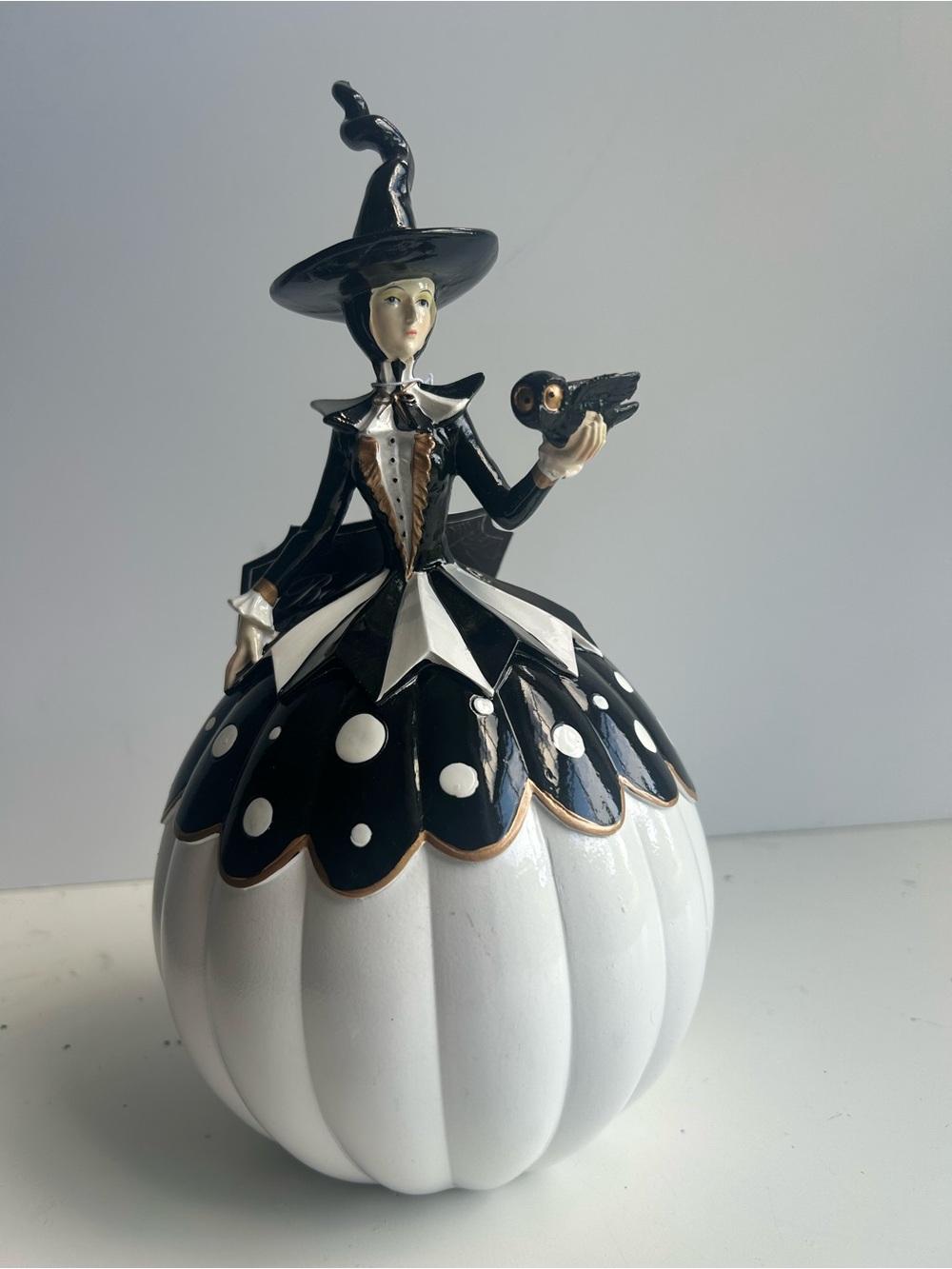 Bella Lux Halloween Witch Figurine Decorative Black & White Modern Decor NEW